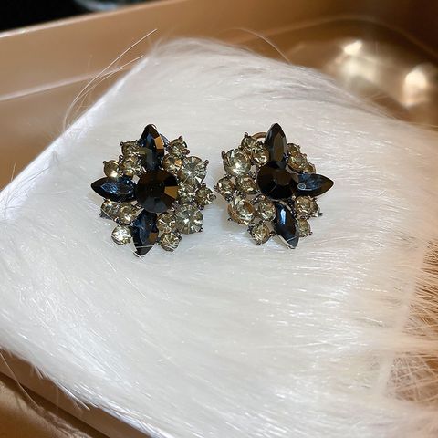 1 Pair Fashion Heart Shape Flower Bow Knot Inlay Alloy Artificial Diamond Drop Earrings