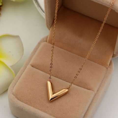 Simple Style Letter Titanium Steel Gold Plated Pendant Necklace 1 Piece