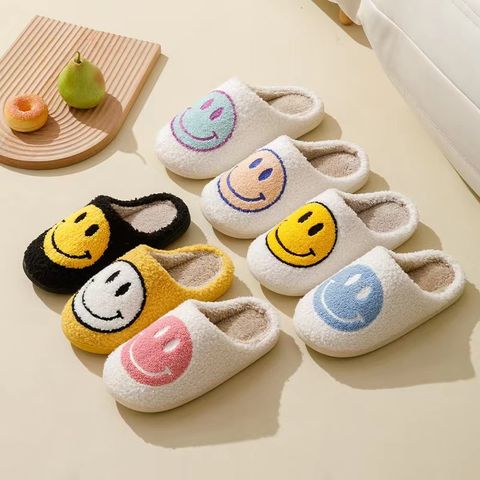Unisex Casual Smiley Face Sewing Thread Cotton Slippers