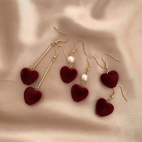 1 Pair Simple Style Classic Style Heart Shape Plating Alloy Gold Plated Drop Earrings