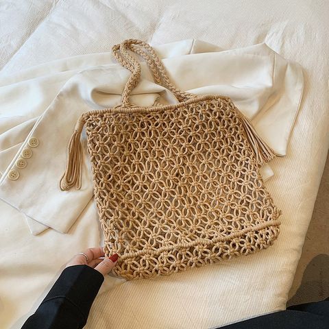 Women's Medium Straw Solid Color Vacation Beach Tassel Weave Square String Shoulder Bag Handbag