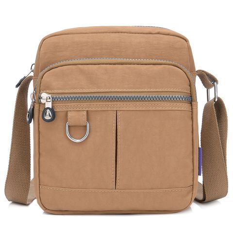 Women's Medium Nylon Solid Color Classic Style Square Zipper Shoulder Bag