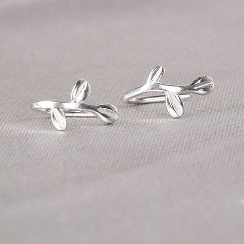 Fashion Star Heart Shape Snowflake Silver Plated Plating Women's Ear Studs 1 Pair