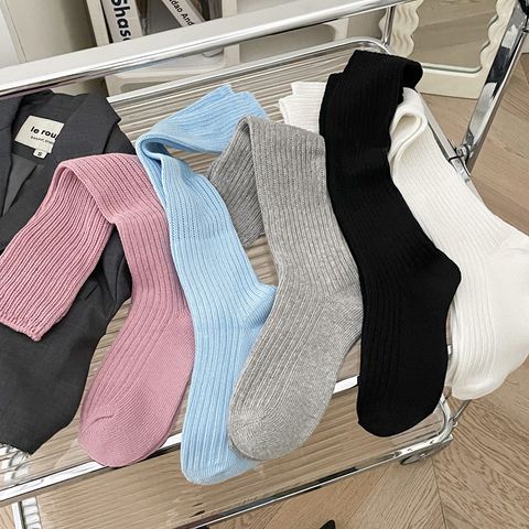 Women's Japanese Style Solid Color Cotton Crew Socks A Pair