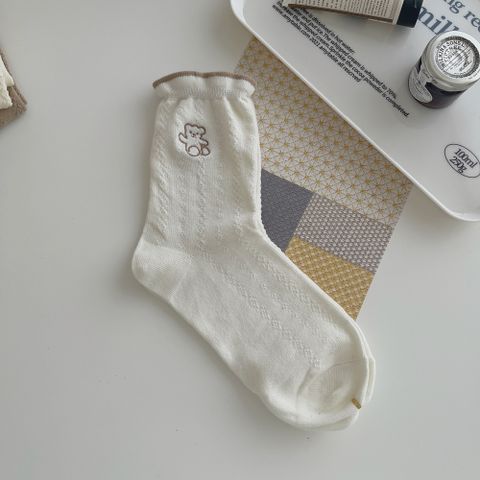 Women's Casual Solid Color Cotton Crew Socks A Pair
