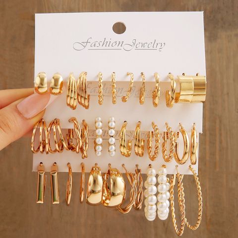 6 Pairs Simple Style Solid Color Plating Inlay Alloy Artificial Pearls Gold Plated Silver Plated Hoop Earrings Ear Studs