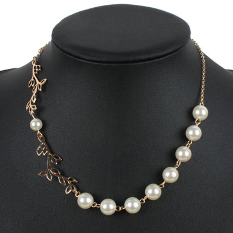 Europäische Und Amerikanische Außenhandels Mode Metall Blätter Nachahmung Perlenkette Temperament Persönlichkeit Trend Einfache Halskette Schmuck Weiblich 4410