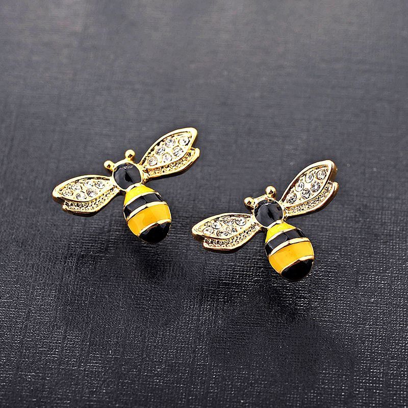 Mode Neue Einfache Und Exquisite Kleine Bienen Ohrringe Diamant Tropf Öl Ohrringe Ohrringe Großhandel 820516