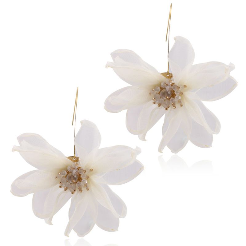 سبائك كوريا الزهور القرط (الأبيض) Nhnmd5004-white