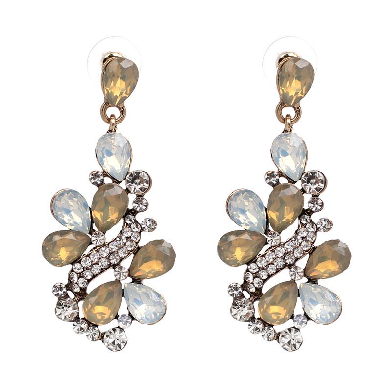Hot Sale Jewelry Europäische Und Amerikanische Koreanische Legierung Diamant Ohrringe Blumen Elegante High-end Weibliche Ohrringe Hersteller Erhältlich