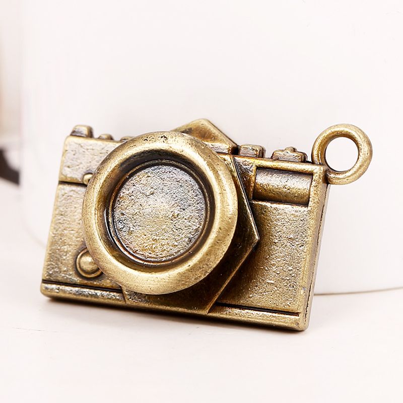 Usine En Gros Appareil Photo Vintage Collier Pendentif Diy Ornement Matériel Personnalisé Semi-finis Accessoires 30mm * 20mm