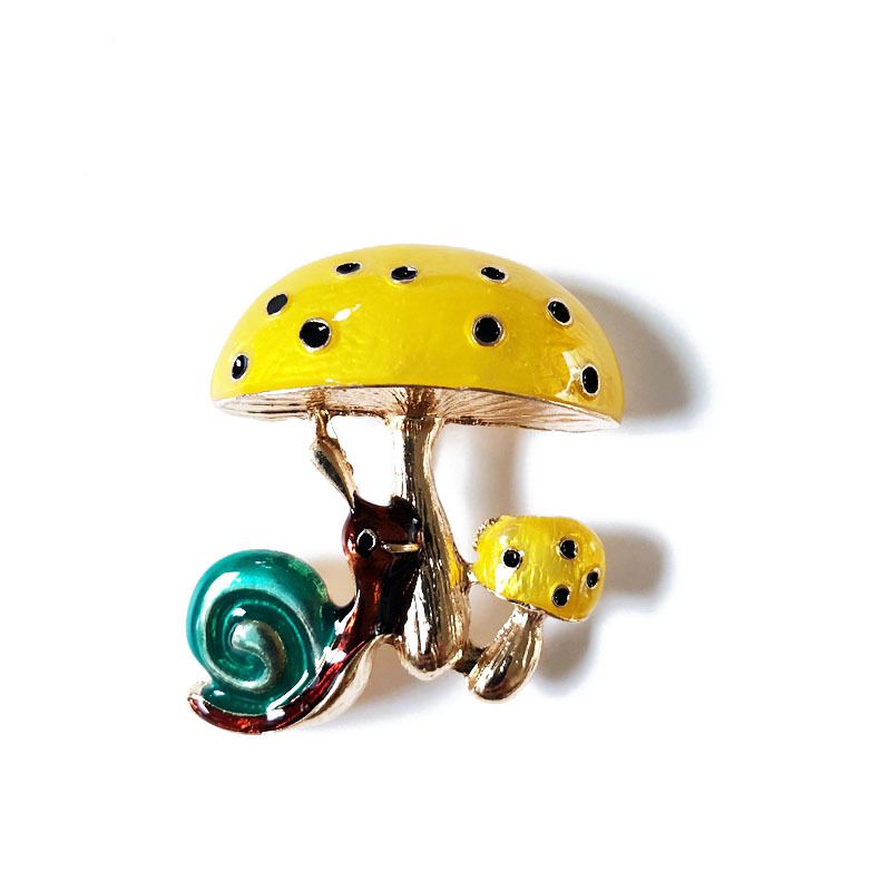 Alloy Fashion Animal A Brooch  (the Mushroom) Nhom0455-the-mushroom