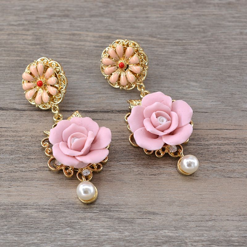 Rétro Style Ethnique Gland Boucles D'oreilles De Femmes Élégant Longue Rose Boucles D'oreilles Personnalisé Sexy Bohème Boucles D'oreilles