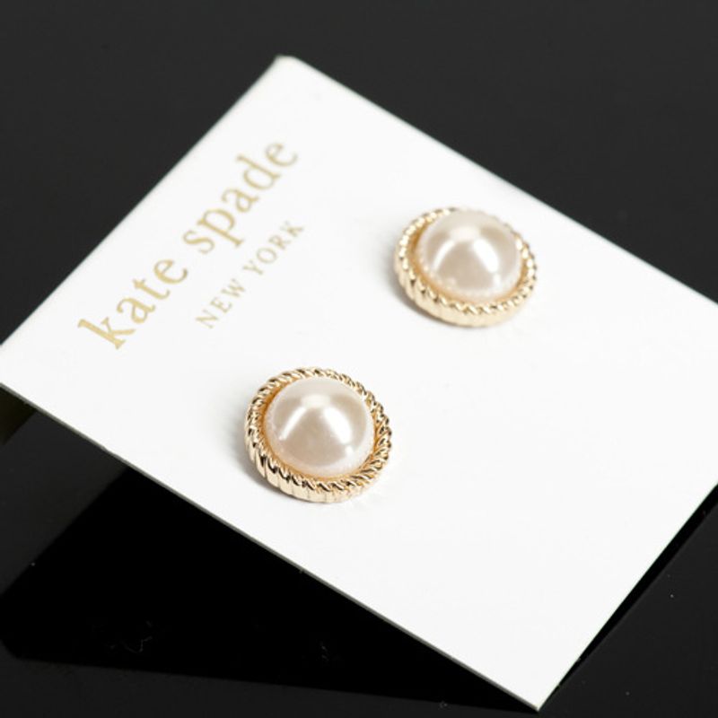 Factory Supply Silver Pearl Stud Earrings White Round Pearl Stud Earrings Lace Small Japanese And Korean Silver Stud Earrings