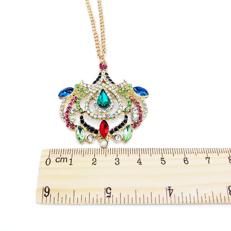 Hersteller Liefern Retro Edelstein Diamant Halskette Pullover Kette Lange Halskette Blumen Form Legierter Diamant Halskette Anhänger