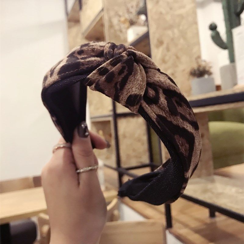 Koreanische Neue Qualität Großhandel Stoff Einfache Leoparden Muster Einfarbige Kontrast Farbe Mitte Geknotet Und Geschraubt Mit Breiter Krempe Stirnband Stirnband