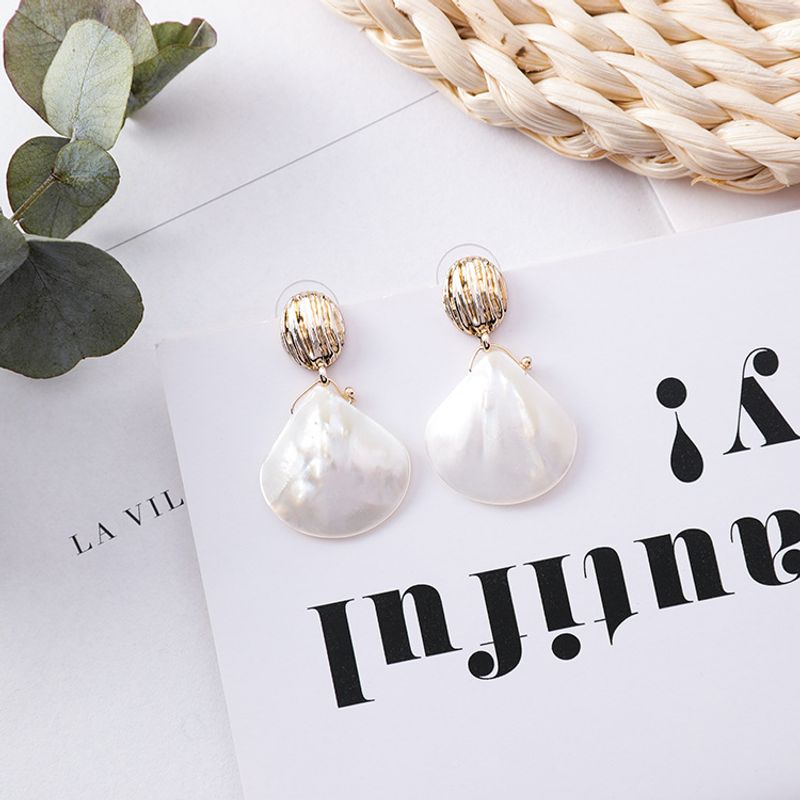 925 Silber Nadel Japan Und Südkorea Süße Mode Kalte Perlen Ohrringe Handgemachte Kunst Ins Stil Wasser Tropfen Muschel Ohrringe