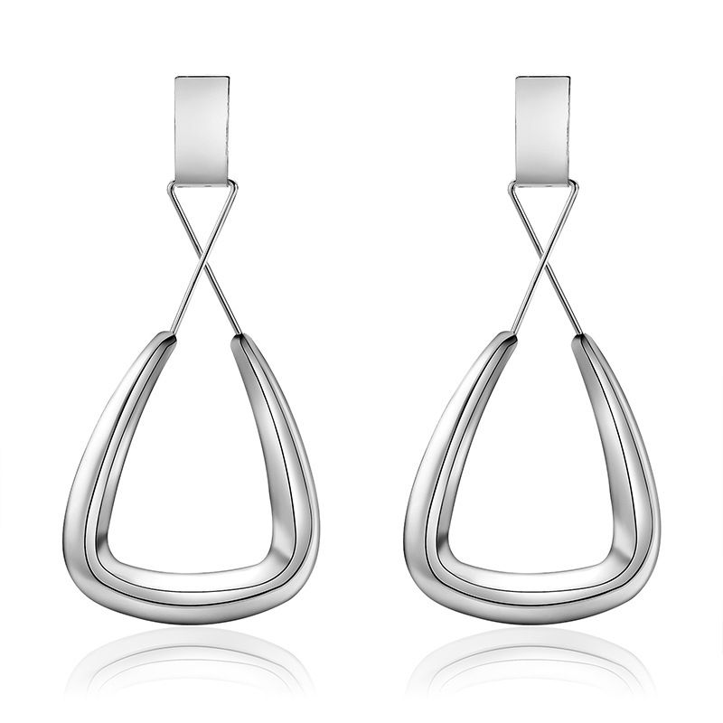 Hot Sale Modische High-end-textur Geometrische Ohrringe Design Linien Gefaltete Kunst Ohrringe