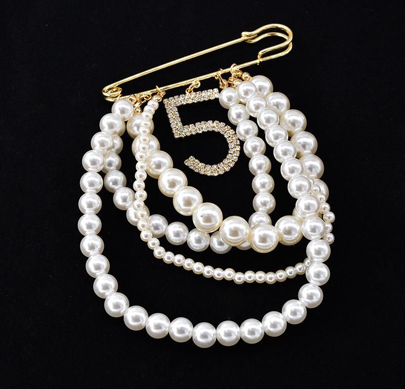Kunden Spezifische Koreanische Perlen Quaste Flash-diamant Anhänger Brosche Persönlichkeit Temperament All-match Big-nadel Anzug Brosche Frauen