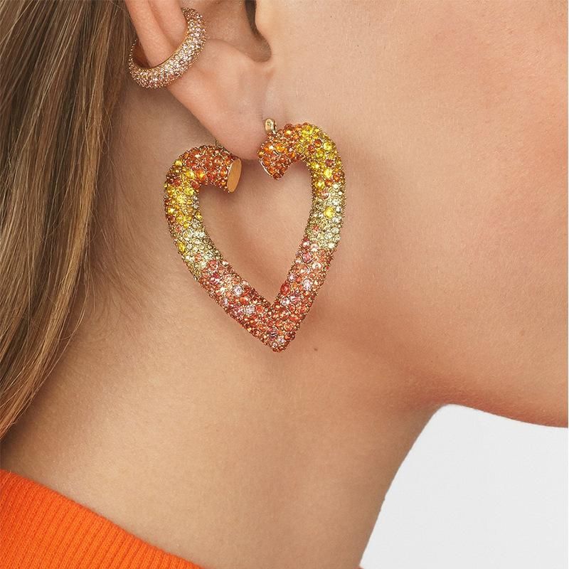 Baub Même Style Alliage Diamant En Forme De Coeur Boucles D'oreilles Européen Et Américain De Mode Boucles D'oreilles Raffiné Sauvage Boucles D'oreilles Jiaqi Ornement En Gros