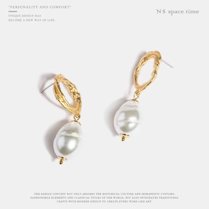 Imitation Pearl Earrings Female New Long Hand Made Alloy Jewelry