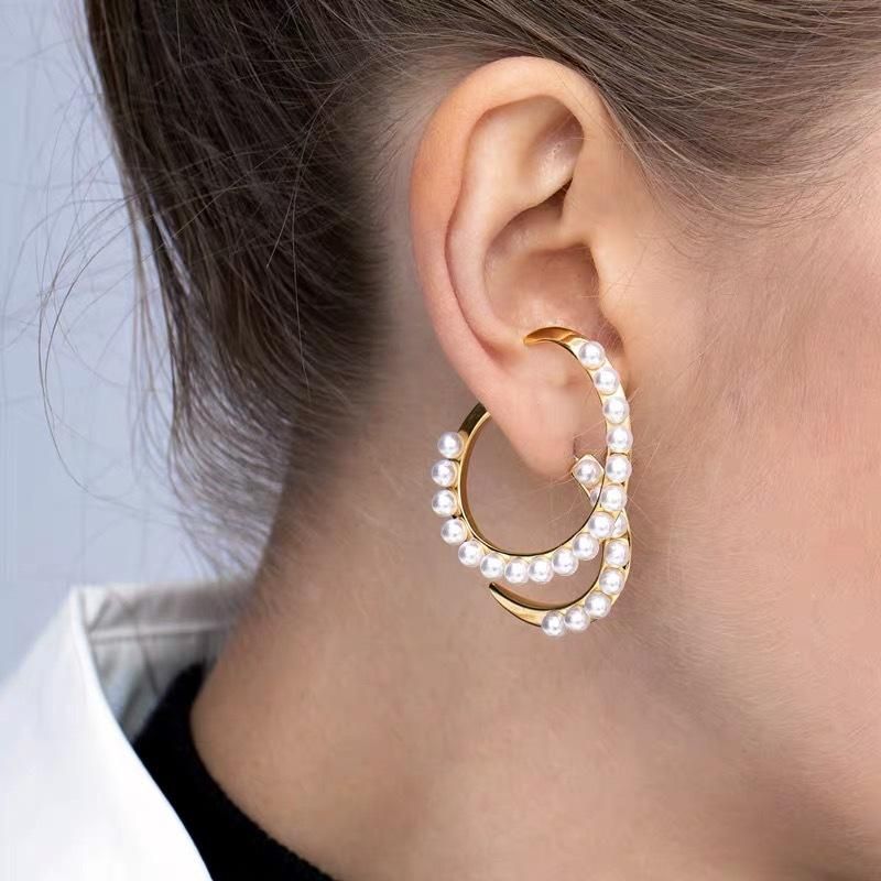 Pearl-wound Hovering Snake Front Insert Earrings