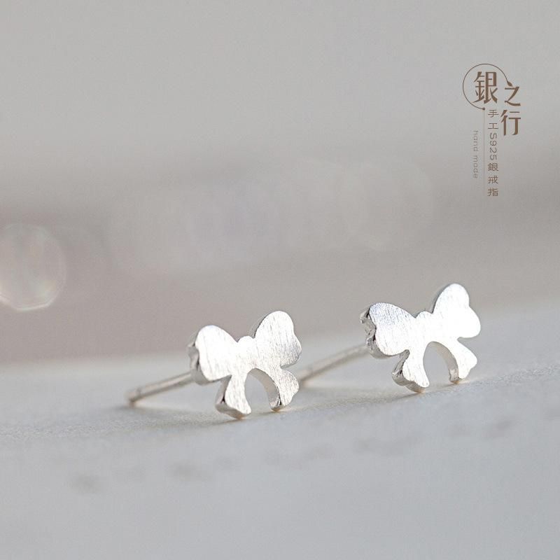 Korean Version Of The New Brushed Bow Earrings Copper Silver Plated Color Anti-allergic Simple Butterfly Ear