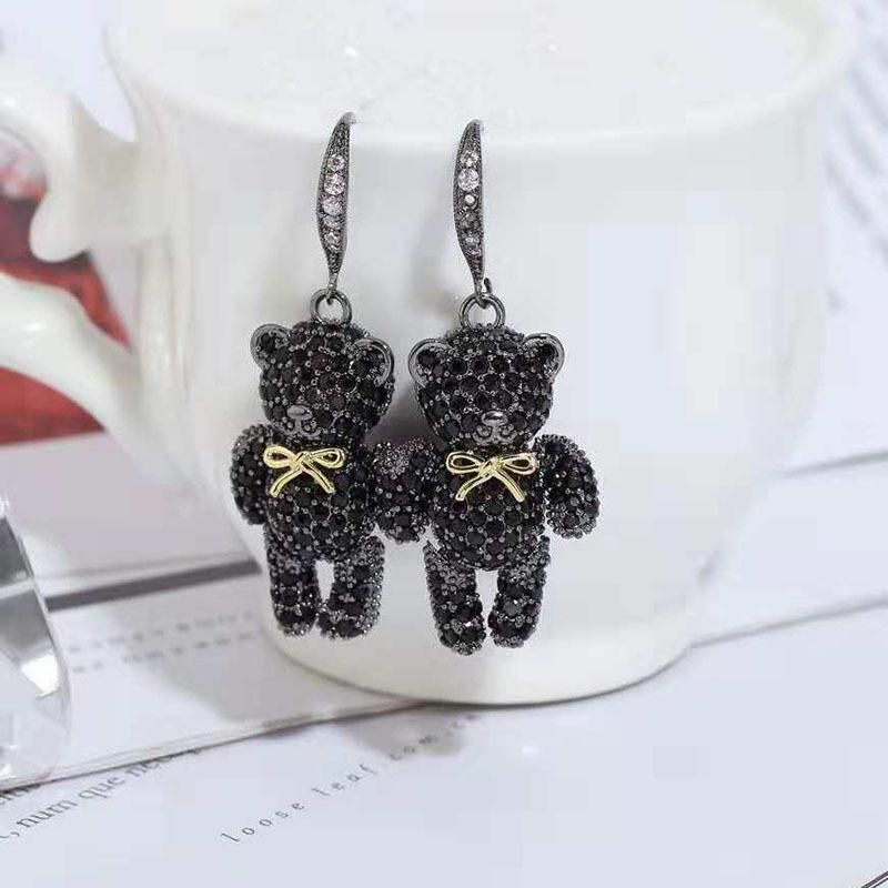 Creative Sweet Girl Cute Bear Earrings Luxury High-grade Micro-inlaid Zircon Earrings