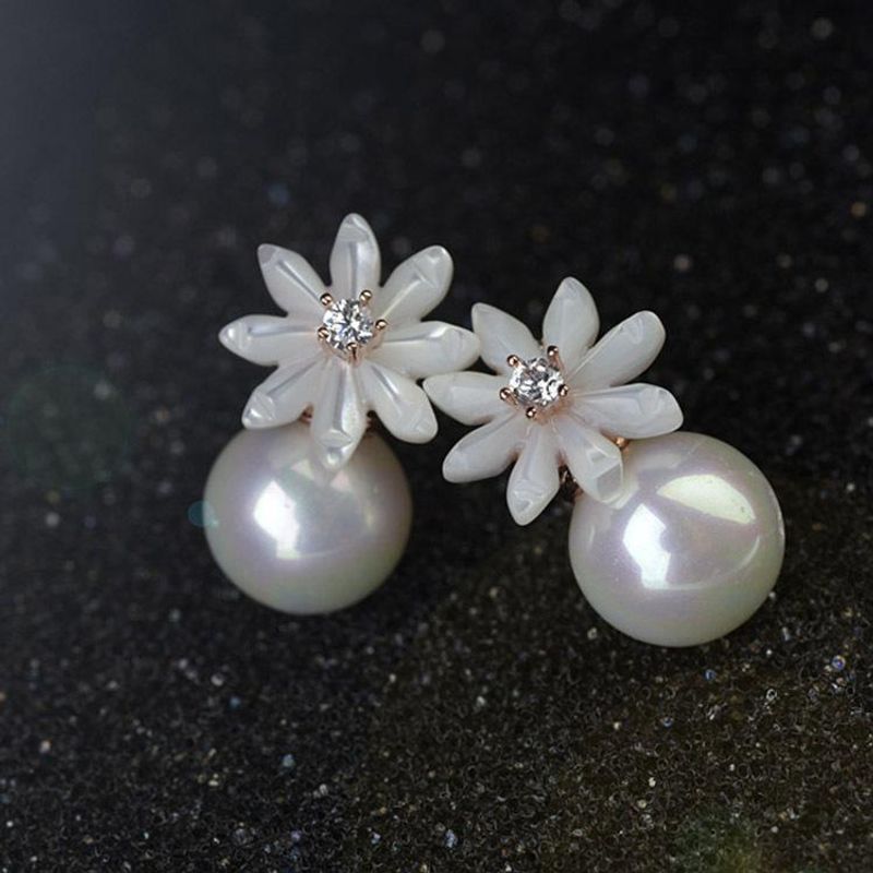 Fashion Delicate Shell Flower Pearl Stud Earrings Girls Earrings