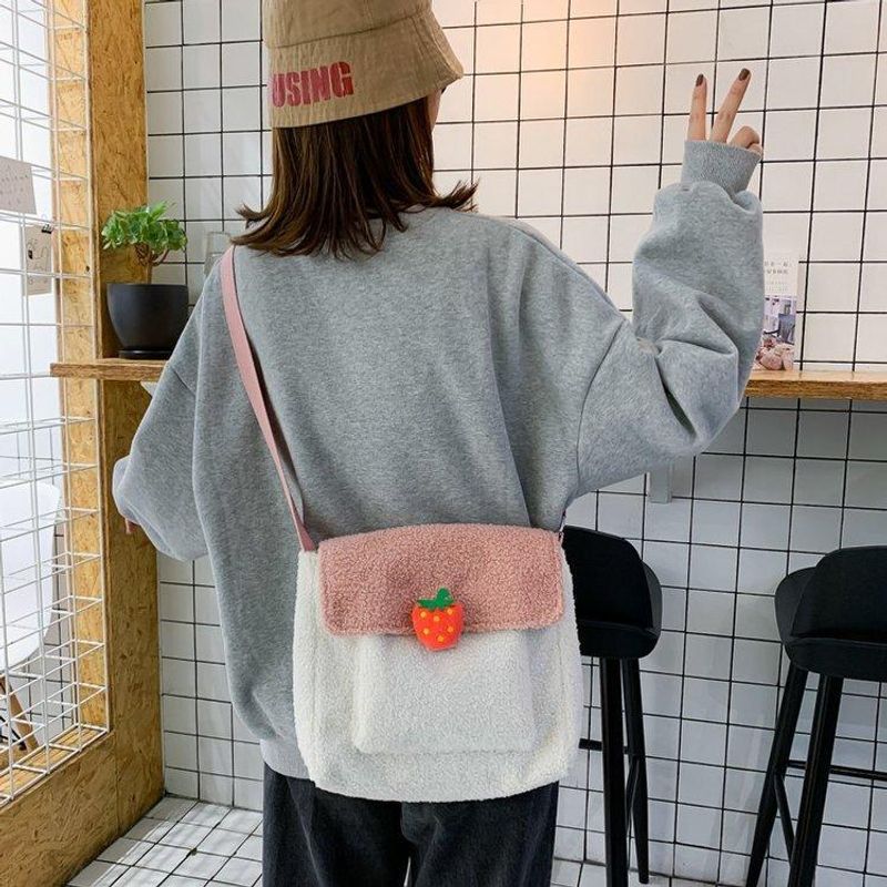 Student Childish Fruit Strawberry Shoulder Bag Girl Chic Wild Messenger Bag
