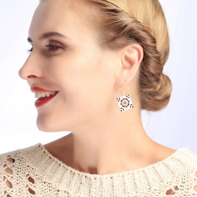 Koreanische Emaille Glasur Kreuz Ohrringe Temperament Einfache Blumen Ohrringe Frauen Neue Kreative Netz Rote Ohrringe De98009