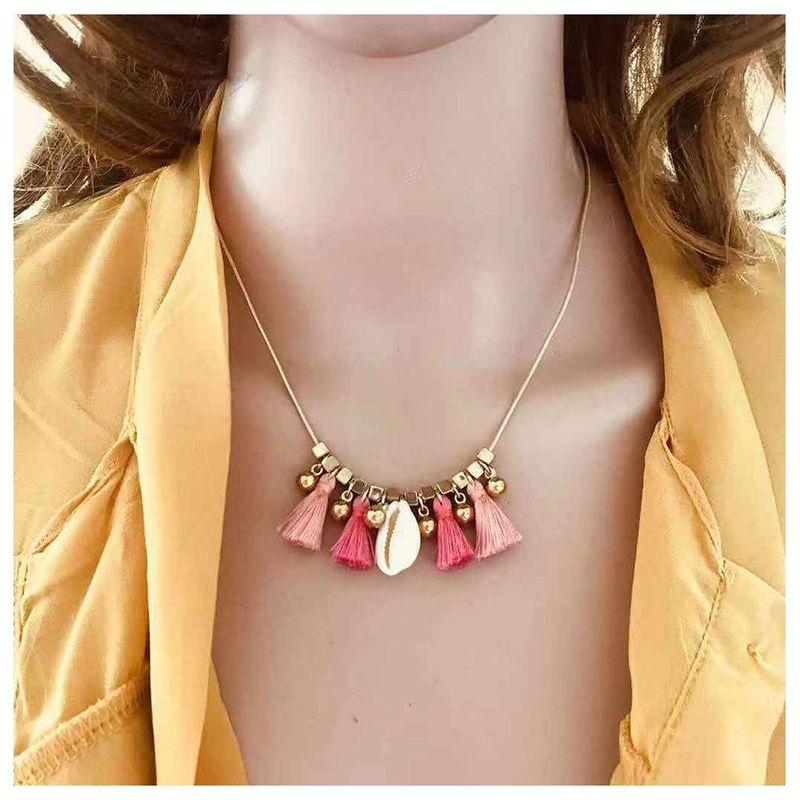 Women's Fluffy Tassel Shell Pendant Necklace