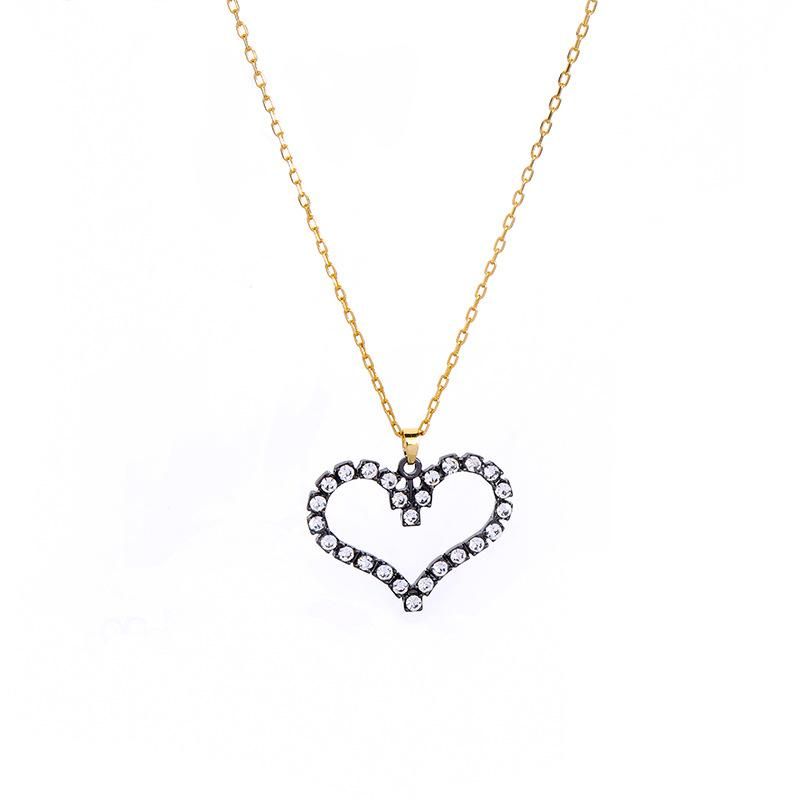 Peach Heart Pendant Necklace Women's Clavicle Chain Necklace Wholesales Fashion