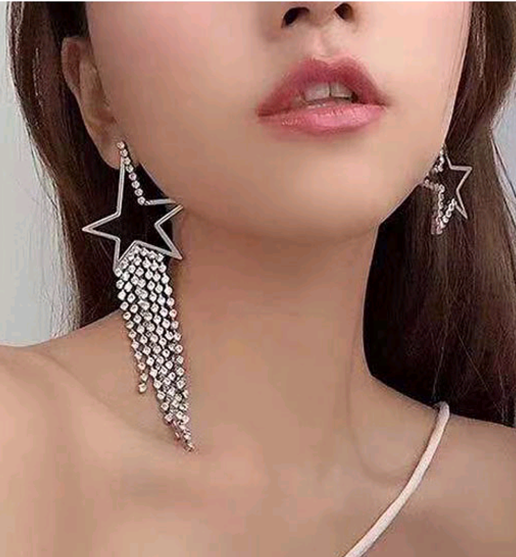 925 Silber Nadel Mode Metall Flash Diamant Pentagramm Quaste Asymmetrische Übertrieben Persönlichkeit Stud Ohrringe