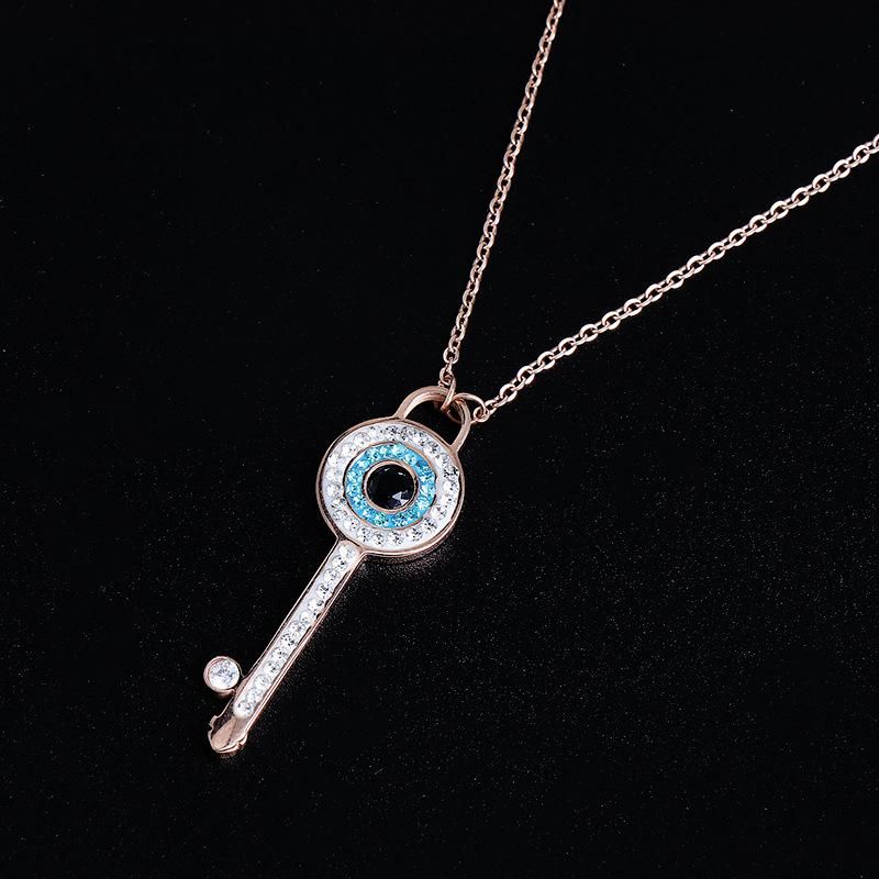 Fashion New Micro Inlaid Devil&#39;s Eye Necklace Tanabata Romantic Key Clavicle Chain Jewelry Women