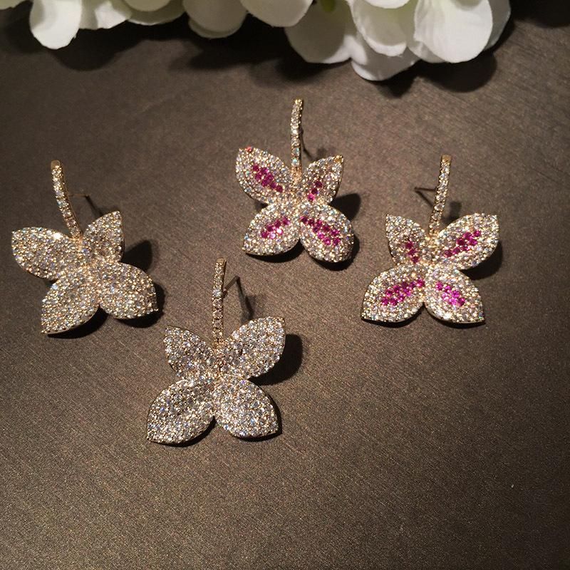 Fashion Luxury Leaf Earrings Gold Micro-inlaid Zircon Gas Earrings Simple Bride Earrings Jewelry
