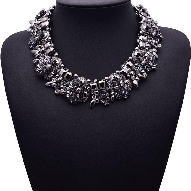 Collar De Diamantes Hechos A Mano Accesorios Mujeres Collar De Cadena De Clavícula Joyería Al Por Mayor Negro