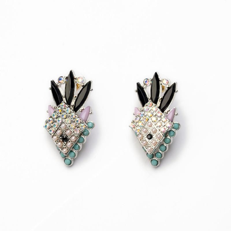 Exquisite Accessories With Diamond-studded Women's Earrings