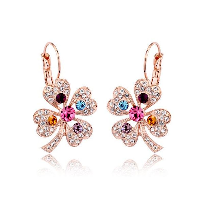 Exquisite Luxury Full Diamond Leaf Crystal Earrings