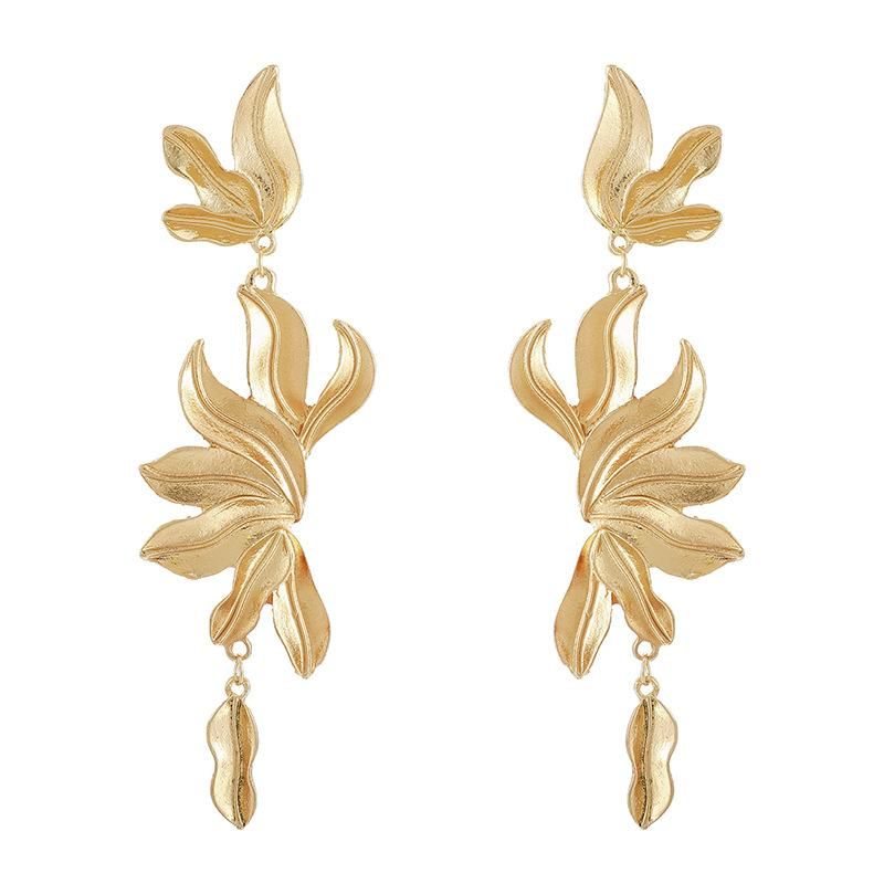 Bohemian Exaggerated Irregular Flower And Leaf Long Earrings