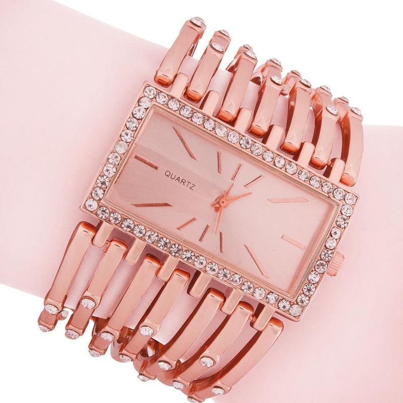 Hot Sale Ladies Big Steel Band Quartz Watch