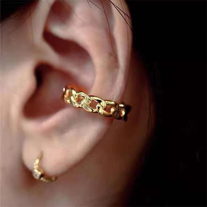 Wide Chain Metal Ear Bone Clip Cochlea