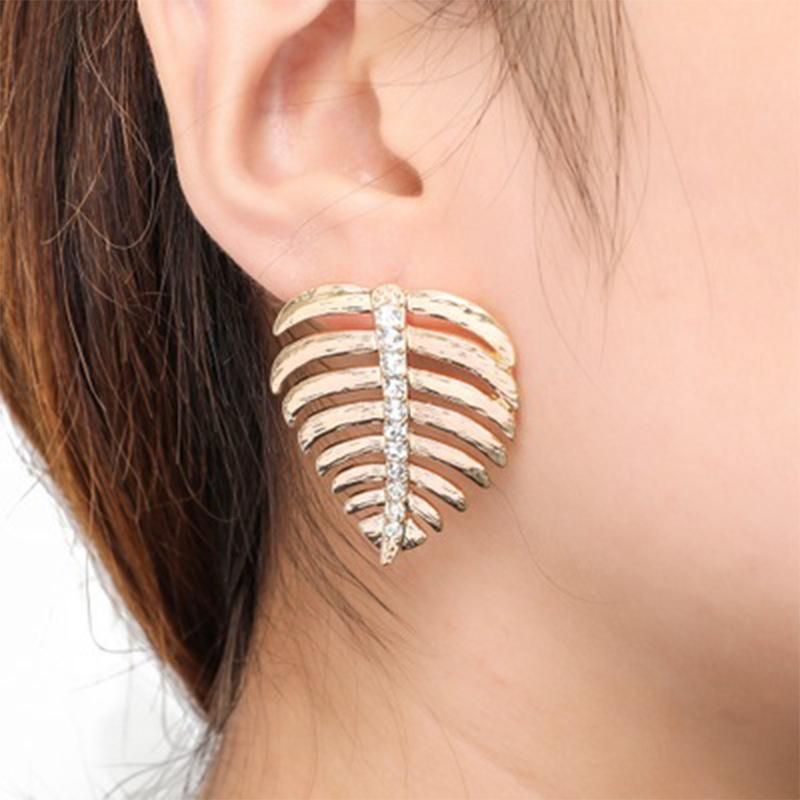 Alloy Diamond Leaf Earrings Fashion