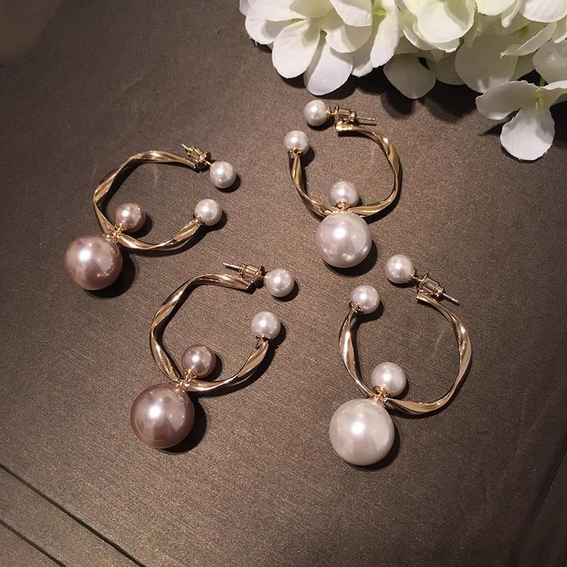 Koreanische Mode Doppelseitige Perlen Unregelmäßige Geometrische Kreis Ohrringe Süße Damen Damen Ohrringe S925 Silver Needle