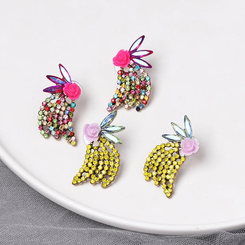New Style Stud Earrings With Vintage Retro Accessories Wholesale