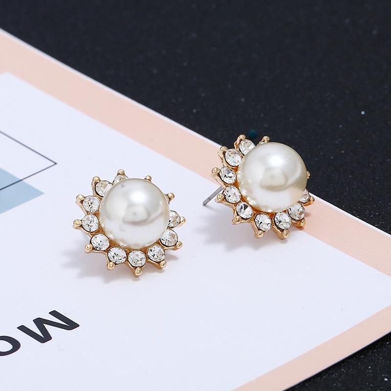 Legierung Perlen Große Ohrringe Japan Und Korea Mode Temperament Sonne Ohrringe Niedliche Einfache Ohrringe Frauen  Neu