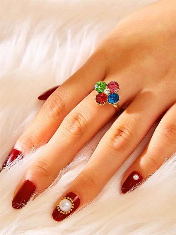 Farbiger Kristall Ring Europäische Und Amerikanische Mode Ol Diamant Vier Blättriger Blumen Ring Einfacher Offener Mädchen Handschmuck Großhandel