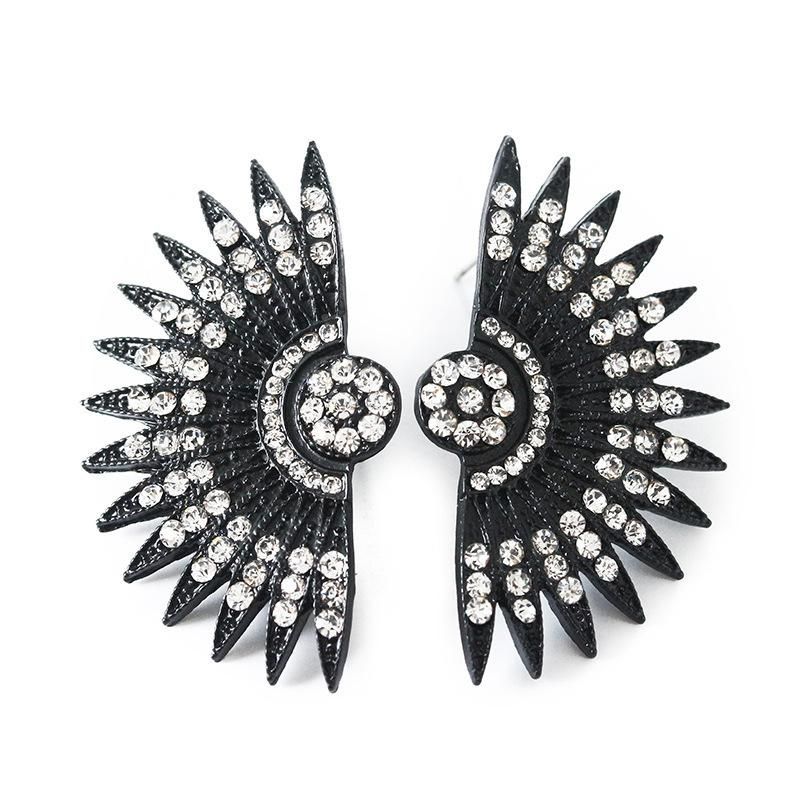 Vintage Fan-shaped Diamond Stud Earrings Exaggerated Earrings Sunflower Sunflower Earrings