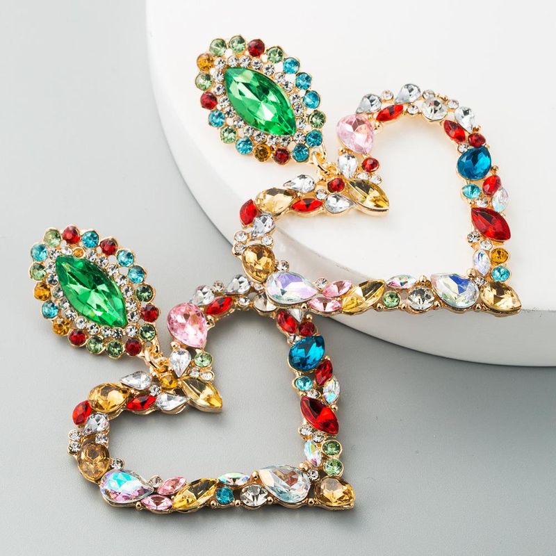 European And American Hot-selling Heart-shaped Alloy Inlaid With Diamonds Retro Temperament Exaggerated Earrings Female Korean Version Of The Super Flash Full Diamond Earrings