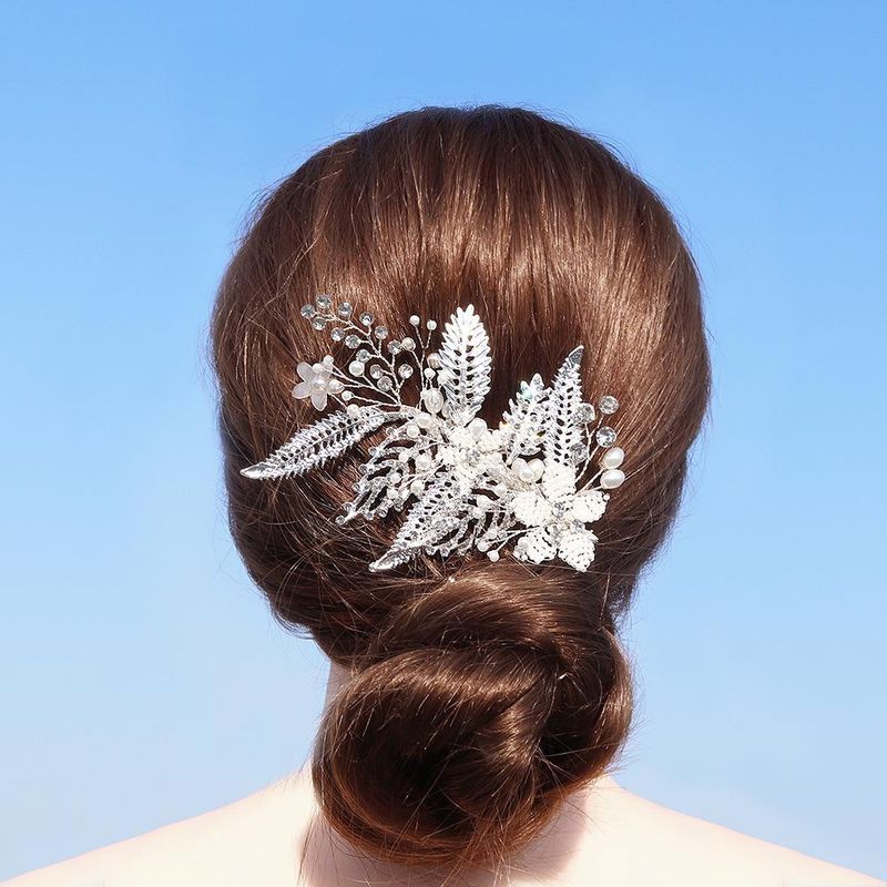Bridal Wedding Hair Accessories High-end Handmade Beaded Hair Clip Alloy Hollow Leaf Edge Clip Headdress